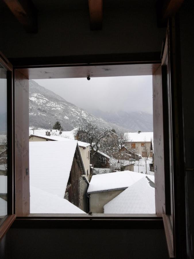 Le Grand Chatelard Hotel Bar Restaurant Sainte-Marie-de-Cuines エクステリア 写真